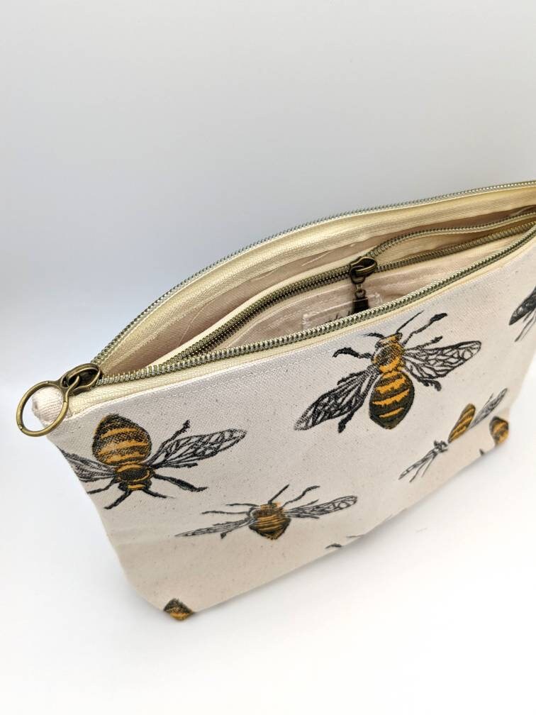 Boob Bee Pattern Zipper Cosmetic Pouch, Boob Pattern Cosmetic Zipper Pouch,  Boo Bees Cosmetic Case, Boobs Bees Cosmetic Zip Pouch -  Canada